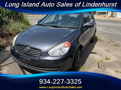 2011 Hyundai ACCENT GLS   - Photo 1 - Lindenhurst, NY 11757