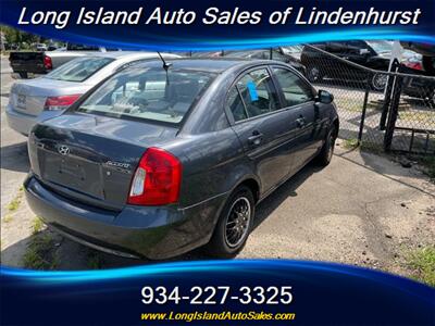 2011 Hyundai ACCENT GLS   - Photo 3 - Lindenhurst, NY 11757