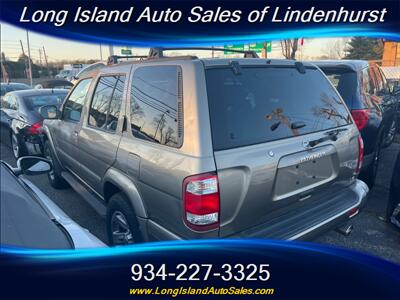 2004 Nissan Pathfinder SE   - Photo 6 - Lindenhurst, NY 11757