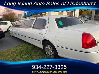 2007 Lincoln Town Car Executive   - Photo 6 - Lindenhurst, NY 11757