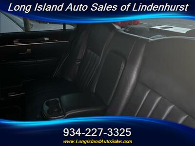 2007 Lincoln Town Car Executive   - Photo 9 - Lindenhurst, NY 11757