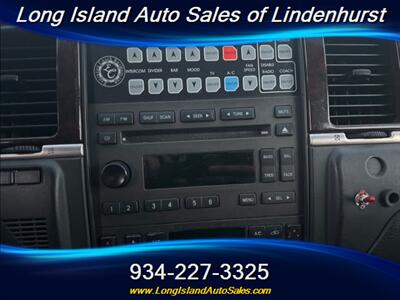 2007 Lincoln Town Car Executive   - Photo 8 - Lindenhurst, NY 11757