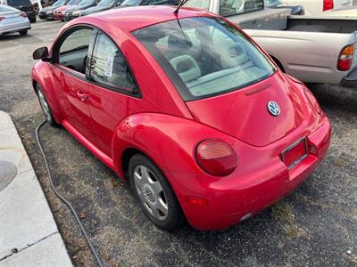 1998 Volkswagen Beetle   - Photo 4 - Lindenhurst, NY 11757