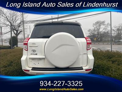 2012 Toyota RAV4 XLE   - Photo 6 - Lindenhurst, NY 11757