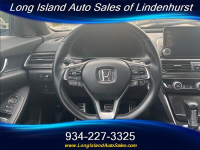 2018 Honda Accord Sport   - Photo 15 - Lindenhurst, NY 11757