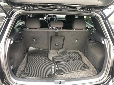2016 Volkswagen Golf GTI SE   - Photo 8 - Portland, OR 97266