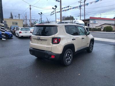 2016 Jeep Renegade Sport - Photo 4 - Portland, OR 97266