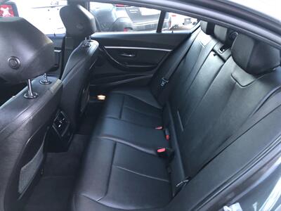 2018 BMW 330e iPerformance - Photo 11 - Portland, OR 97266