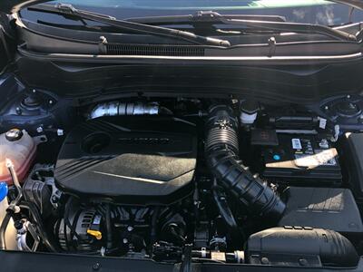 2022 Kia Seltos SX   - Photo 18 - Portland, OR 97266