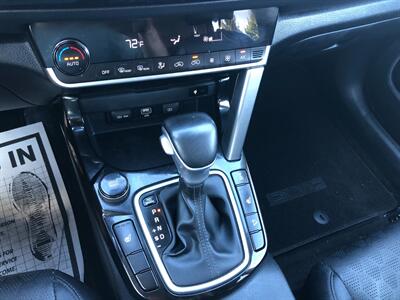 2022 Kia Seltos SX   - Photo 12 - Portland, OR 97266