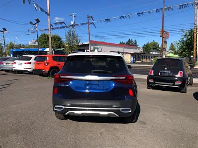 2022 Kia Seltos SX   - Photo 3 - Portland, OR 97266