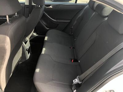 2015 Volkswagen Jetta S   - Photo 10 - Portland, OR 97266