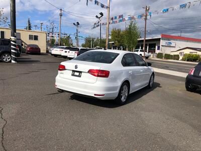 2015 Volkswagen Jetta S   - Photo 4 - Portland, OR 97266
