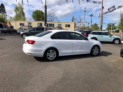 2015 Volkswagen Jetta S   - Photo 2 - Portland, OR 97266