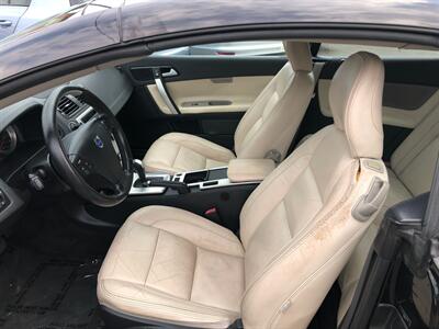 2011 Volvo C70 T5   - Photo 17 - Portland, OR 97266