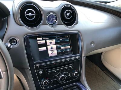 2012 Jaguar XJL Portfolio   - Photo 13 - Portland, OR 97266