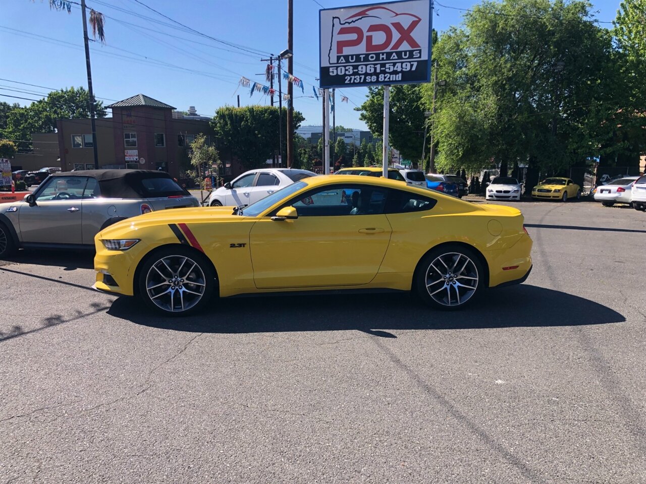 2016 Ford Mustang EcoBoost Coupe Premium's photo