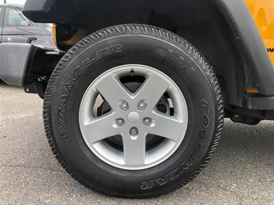 2014 Jeep Wrangler Sport   - Photo 17 - Portland, OR 97266