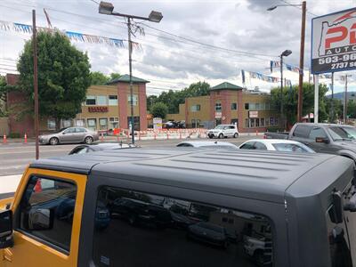 2014 Jeep Wrangler Sport   - Photo 10 - Portland, OR 97266