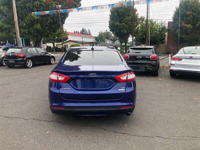 2016 Ford Fusion SE   - Photo 5 - Portland, OR 97266