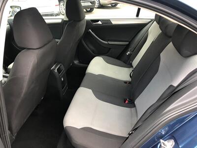 2018 Volkswagen Jetta 1.4T S   - Photo 10 - Portland, OR 97266