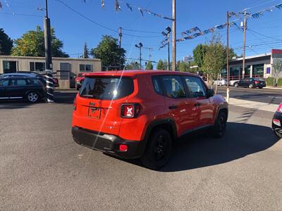 2017 Jeep Renegade Sport   - Photo 4 - Portland, OR 97266