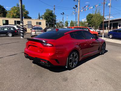 2018 Kia Stinger GT2 - Photo 4 - Portland, OR 97266