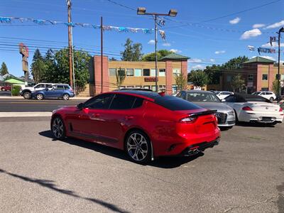 2018 Kia Stinger GT2 - Photo 3 - Portland, OR 97266