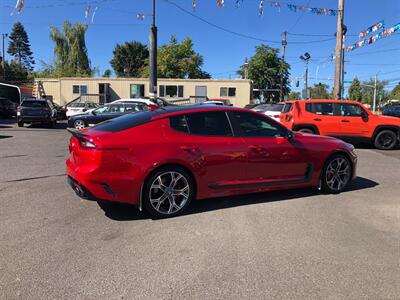 2018 Kia Stinger GT2 - Photo 2 - Portland, OR 97266