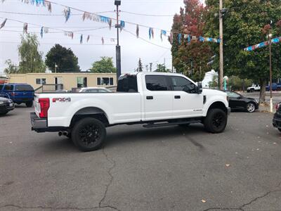 2019 Ford F-350 SUPER DUTY XLT   - Photo 2 - Portland, OR 97266