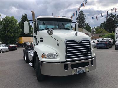 2015 Mack 600 CXU   - Photo 6 - Portland, OR 97266