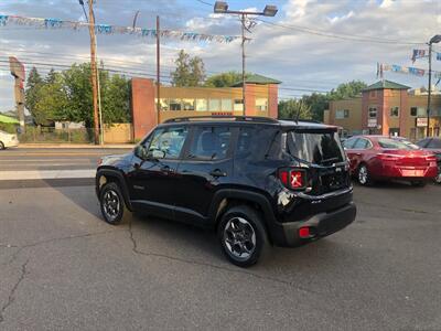 2016 Jeep Renegade Sport   - Photo 2 - Portland, OR 97266