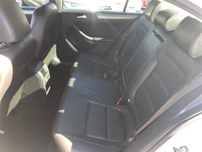 2014 Volkswagen Jetta TDI   - Photo 10 - Portland, OR 97266