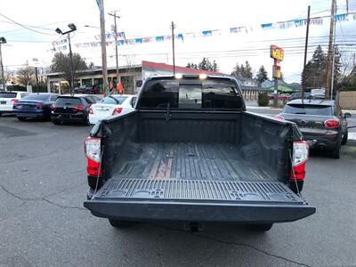 2017 Nissan Titan XD PRO-4X   - Photo 7 - Portland, OR 97266