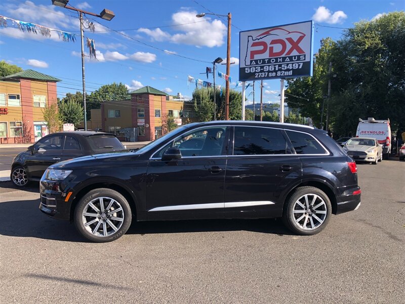 2017 Audi Q7 3.0T Quattro Premium Plus  