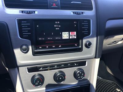 2016 Volkswagen Golf SportWagen TSI Limited Edition   - Photo 14 - Portland, OR 97266