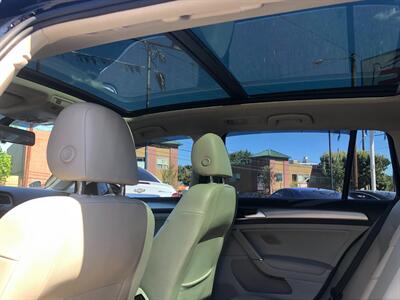 2016 Volkswagen Golf SportWagen TSI Limited Edition   - Photo 11 - Portland, OR 97266