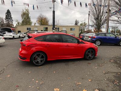 2016 Ford Focus ST  