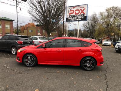 2016 Ford Focus ST  