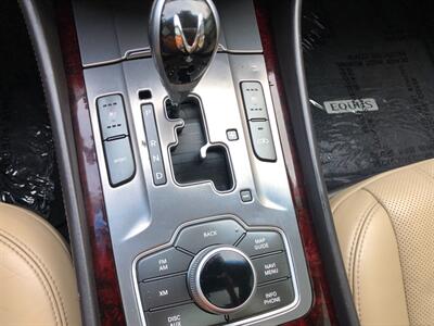 2012 Hyundai Equus Signature   - Photo 13 - Portland, OR 97266