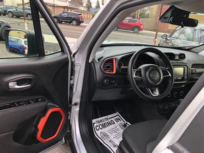 2020 Jeep Renegade Upland   - Photo 11 - Portland, OR 97266