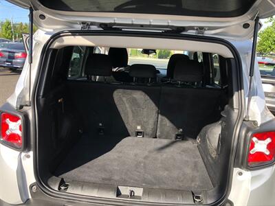 2020 Jeep Renegade Upland   - Photo 8 - Portland, OR 97266