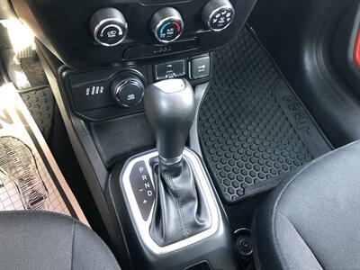 2020 Jeep Renegade Upland   - Photo 12 - Portland, OR 97266