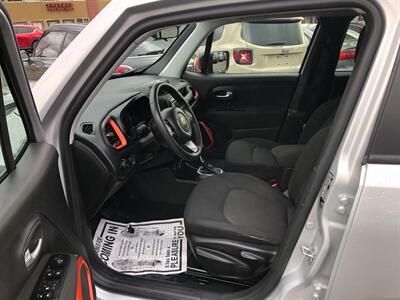 2020 Jeep Renegade Upland   - Photo 9 - Portland, OR 97266