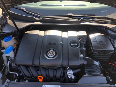 2011 Volkswagen Jetta SportWagen S PZEV   - Photo 15 - Portland, OR 97266