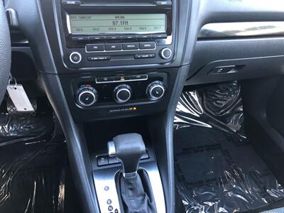2011 Volkswagen Jetta SportWagen S PZEV   - Photo 12 - Portland, OR 97266