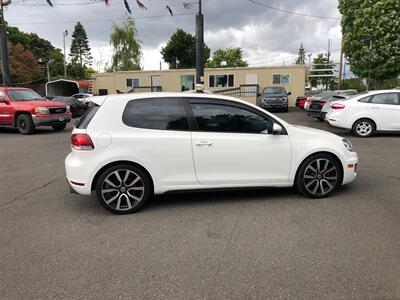 2013 Volkswagen GTI Base PZEV  w/ Autobahn Package - Photo 2 - Portland, OR 97266