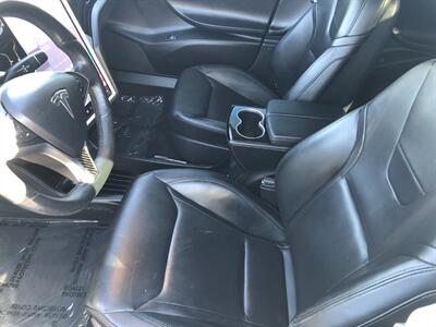 2015 Tesla Model S 70D   - Photo 9 - Portland, OR 97266