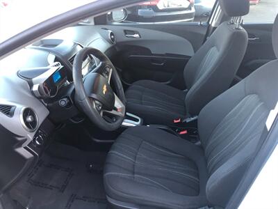 2014 Chevrolet Sonic LT Auto - Photo 9 - Portland, OR 97266