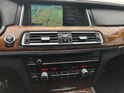 2013 BMW 740i   - Photo 13 - Portland, OR 97266